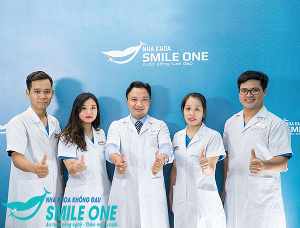 bọc răng sứ thẩm mỹ trả góp