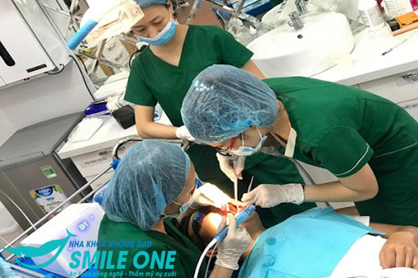 nên hay không nhổ răng khôn