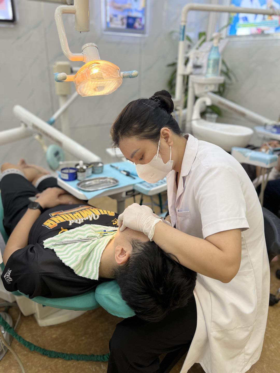 Giá dịch vụ tại chi nhánh Bắc Giang rất hợp lý, được đông đảo khách hàng hài lòng tìm đến bác sĩ thăm khám, điều trị