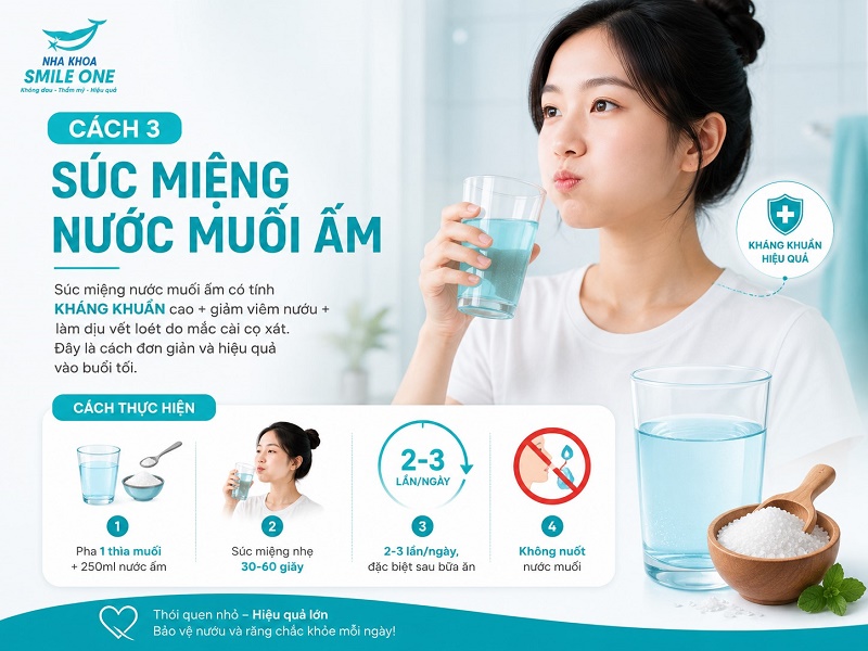 Súc miệng nước muối ấm
Súc miệng nước muối ấm có tính KHÁNG KHUẨN cao