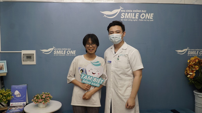 Chào Trường Các bác sĩ bọc răng sứ uy tín bạn có thể tin tưởng: 1. Thạc sĩ, Bác sĩ Nguyễn Tuấn Dương,