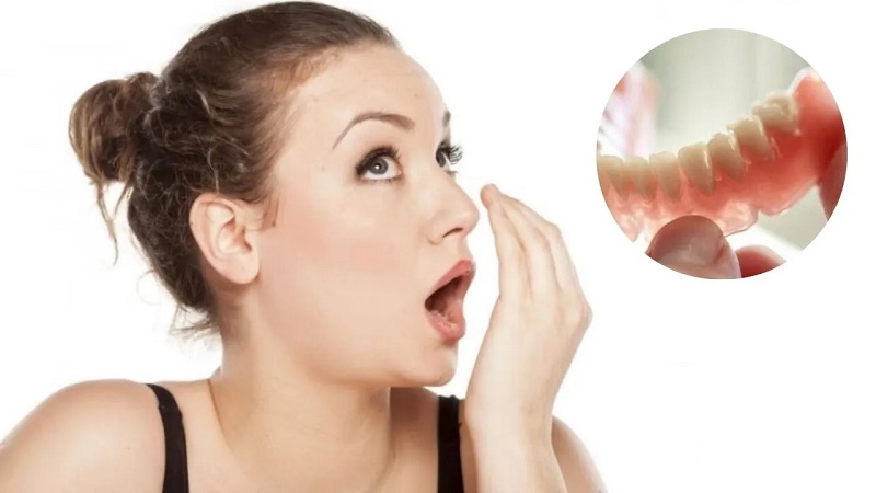 Răng giả được thực hiện đúng kỹ thuật không tự sinh ra mùi hôi